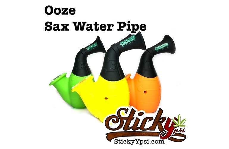 gear-ooze-saxophone-silicone-water-pipe