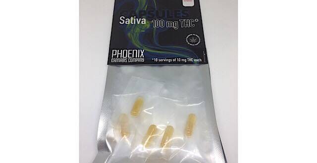 edible-phoenix-sativa-capsules-100mg