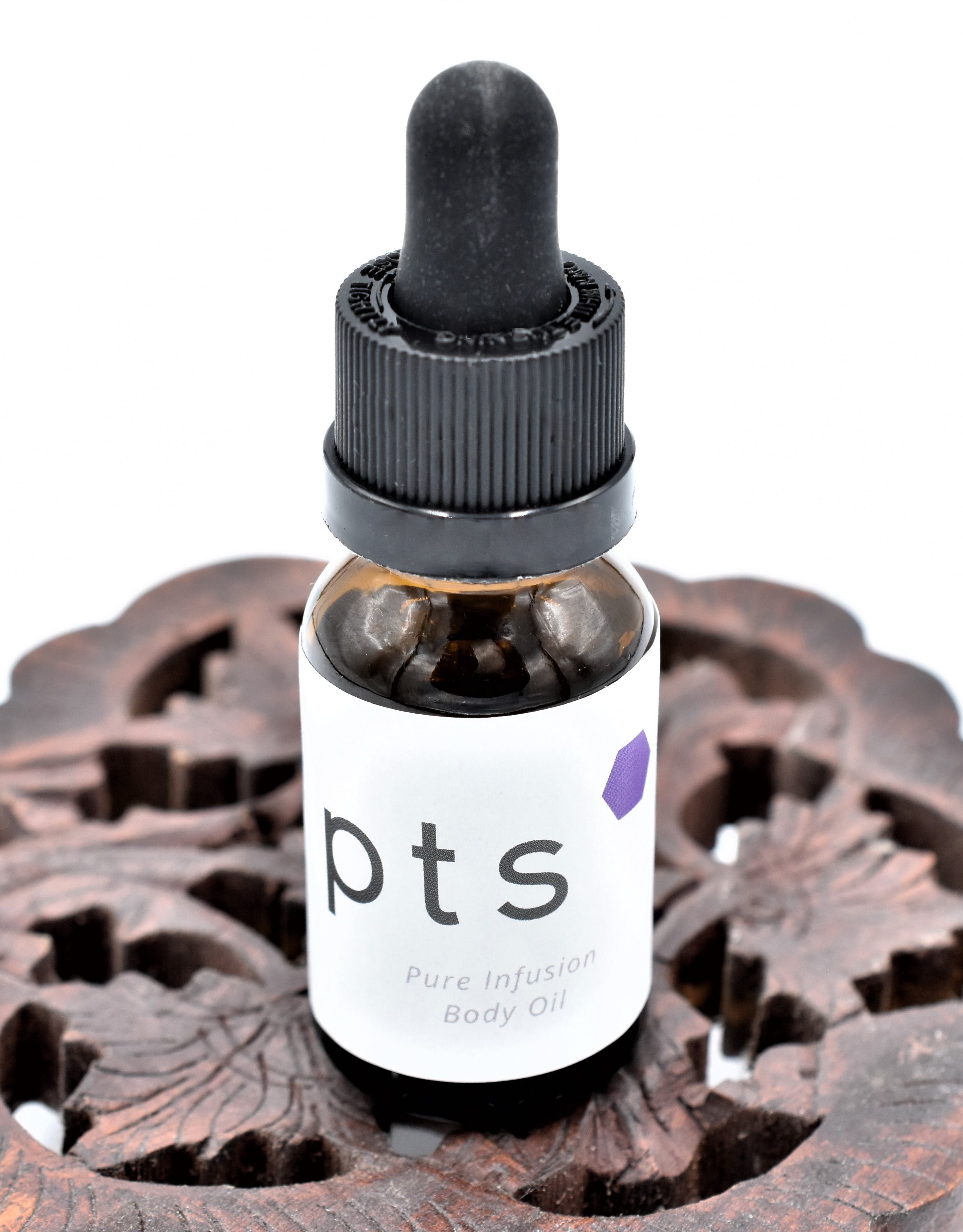 topicals-pts-coconut-body-oil