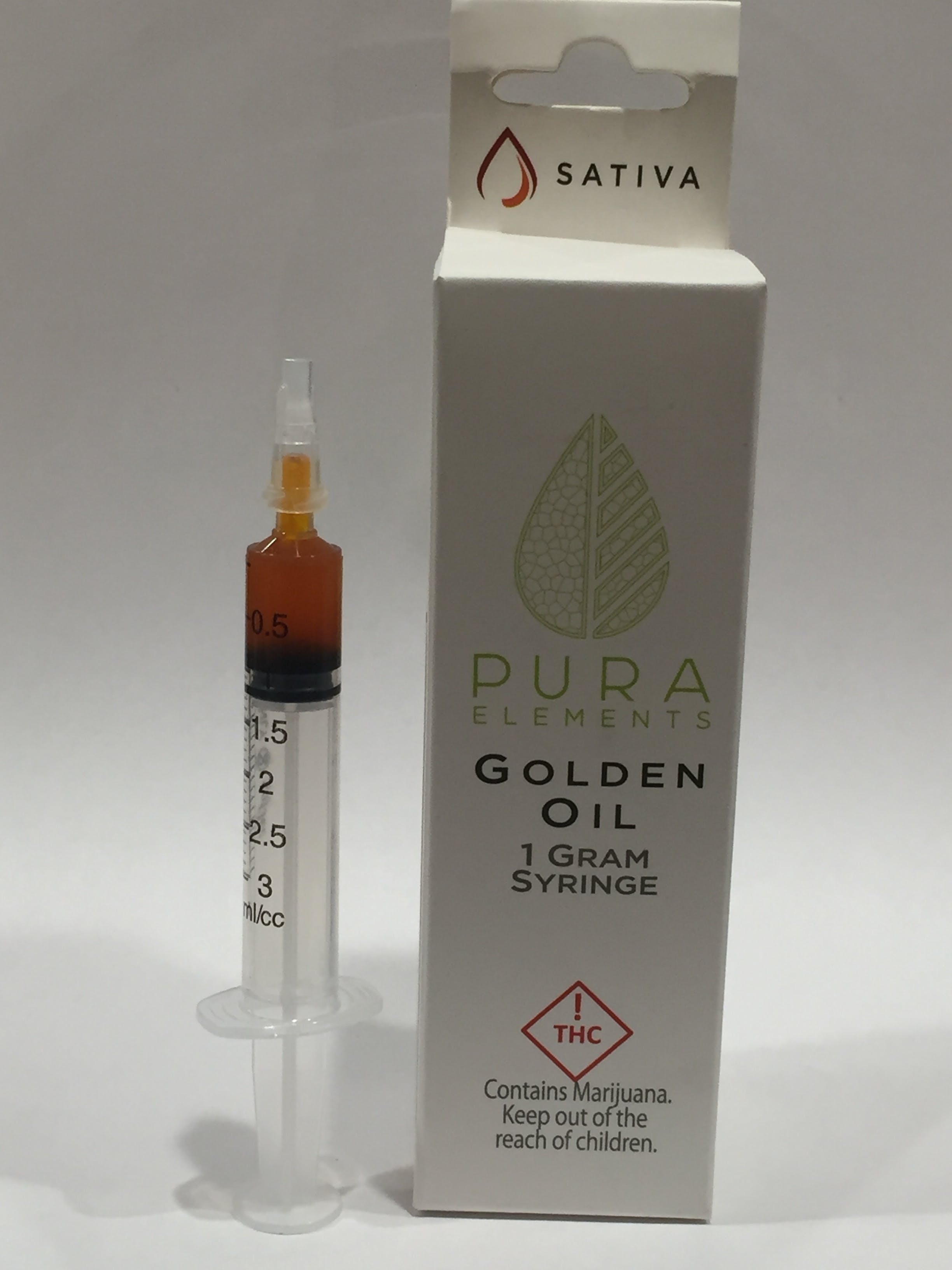 concentrate-pura-elements-golden-oil-sativa-syringe