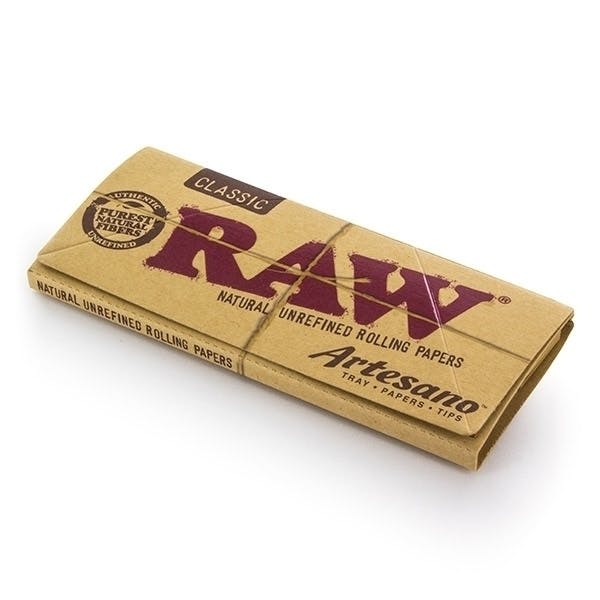 RAW Artesano King Size Rolling Papers w/ tips
