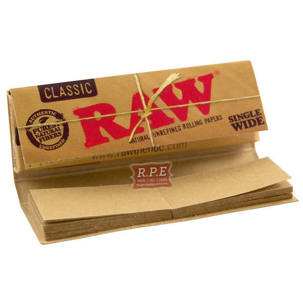 RAW Classic Organic Rolling Papers+Tips