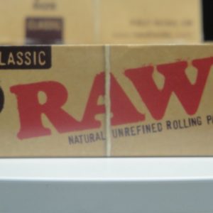 RAW Unrefined Rolling Papers
