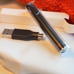 Rechargeable Black Vape Pen + USB