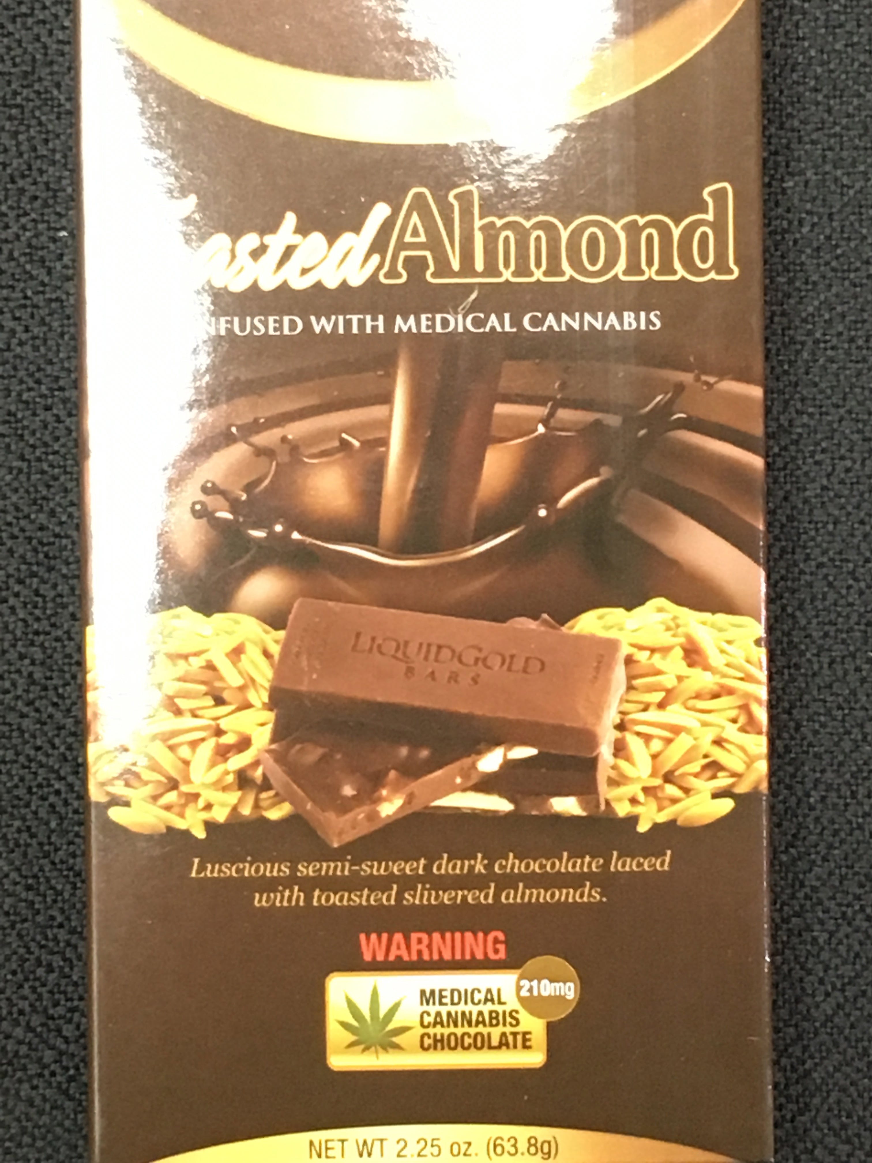 edible-roasted-almond-210-mg