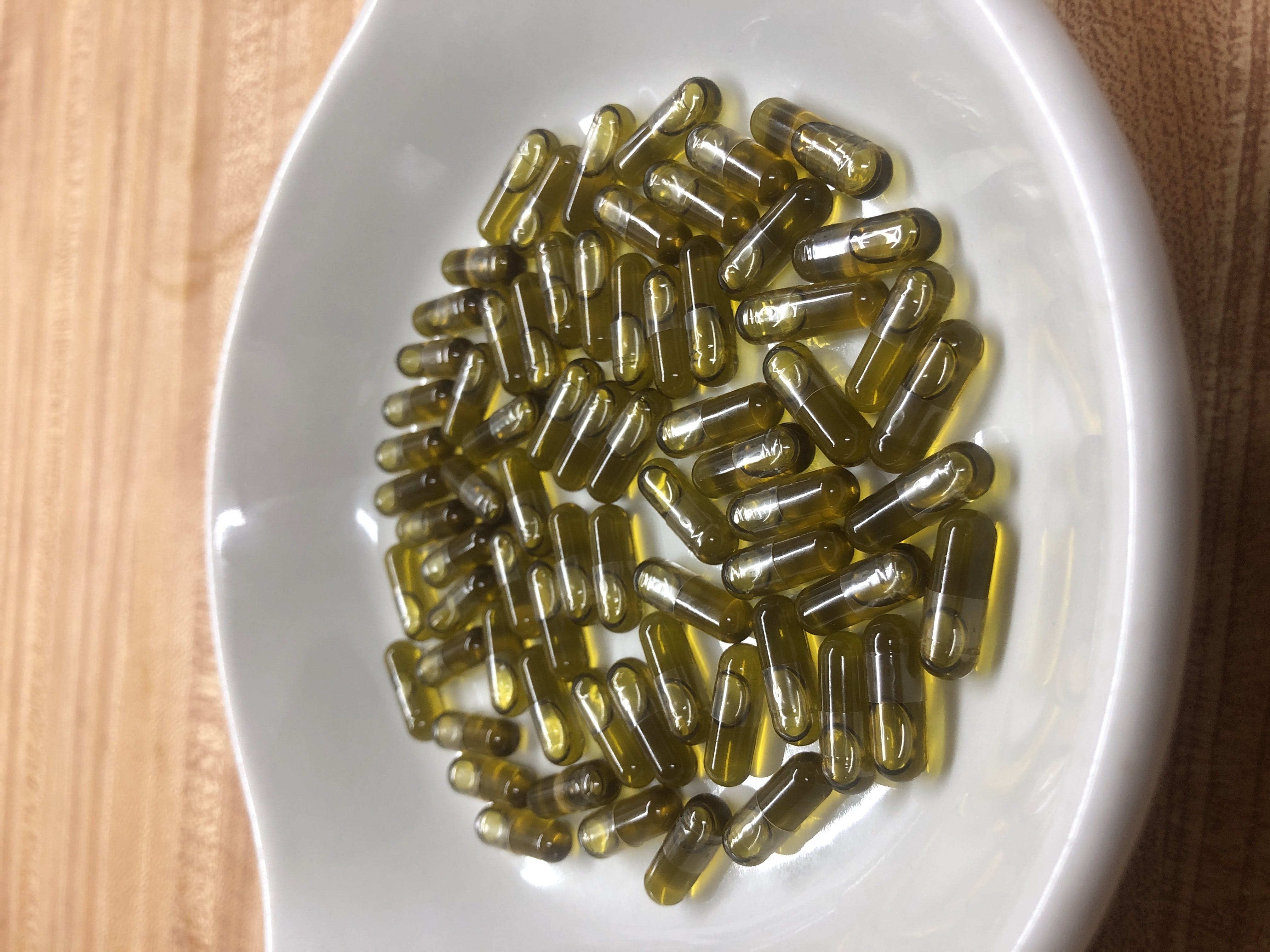 edible-rsorick-simpson-oil-capsules