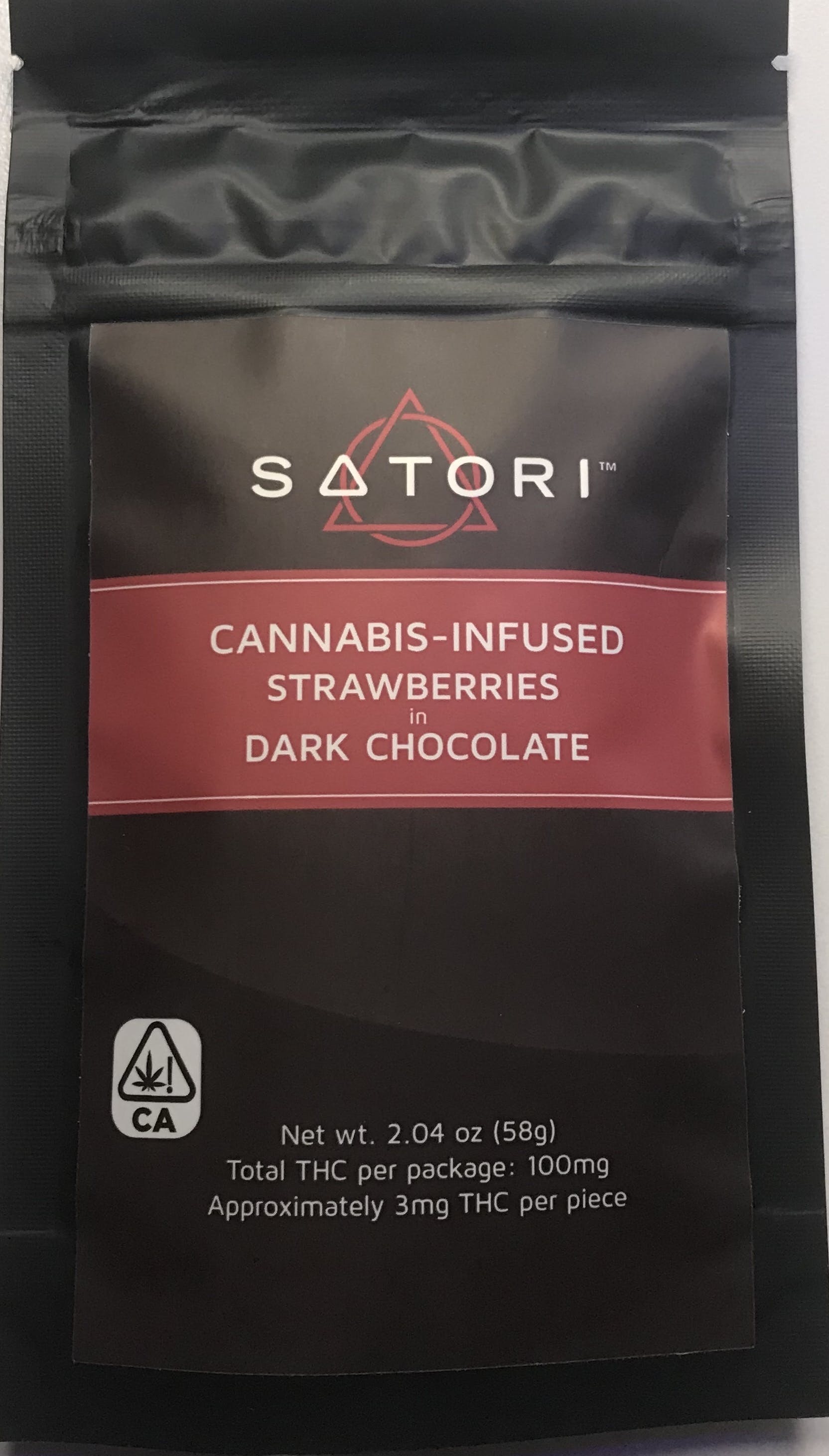 edible-satori-cannabis-infused-strawberries-in-dark-chocolate