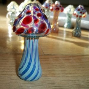Sh-room Pipe By Barkley Glass