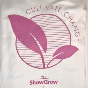 ShowGrow - Breast Cancer Shirt S