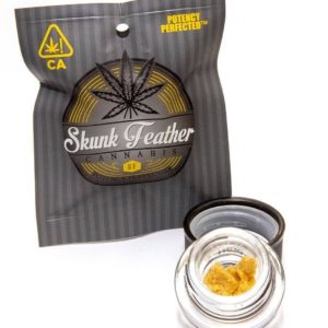 Skunk Feather - Lemon Sherbet Crumble