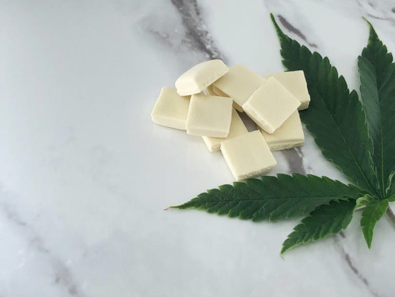 edible-snow-caps-spearmint-50mg-10pk-by-northern-delights