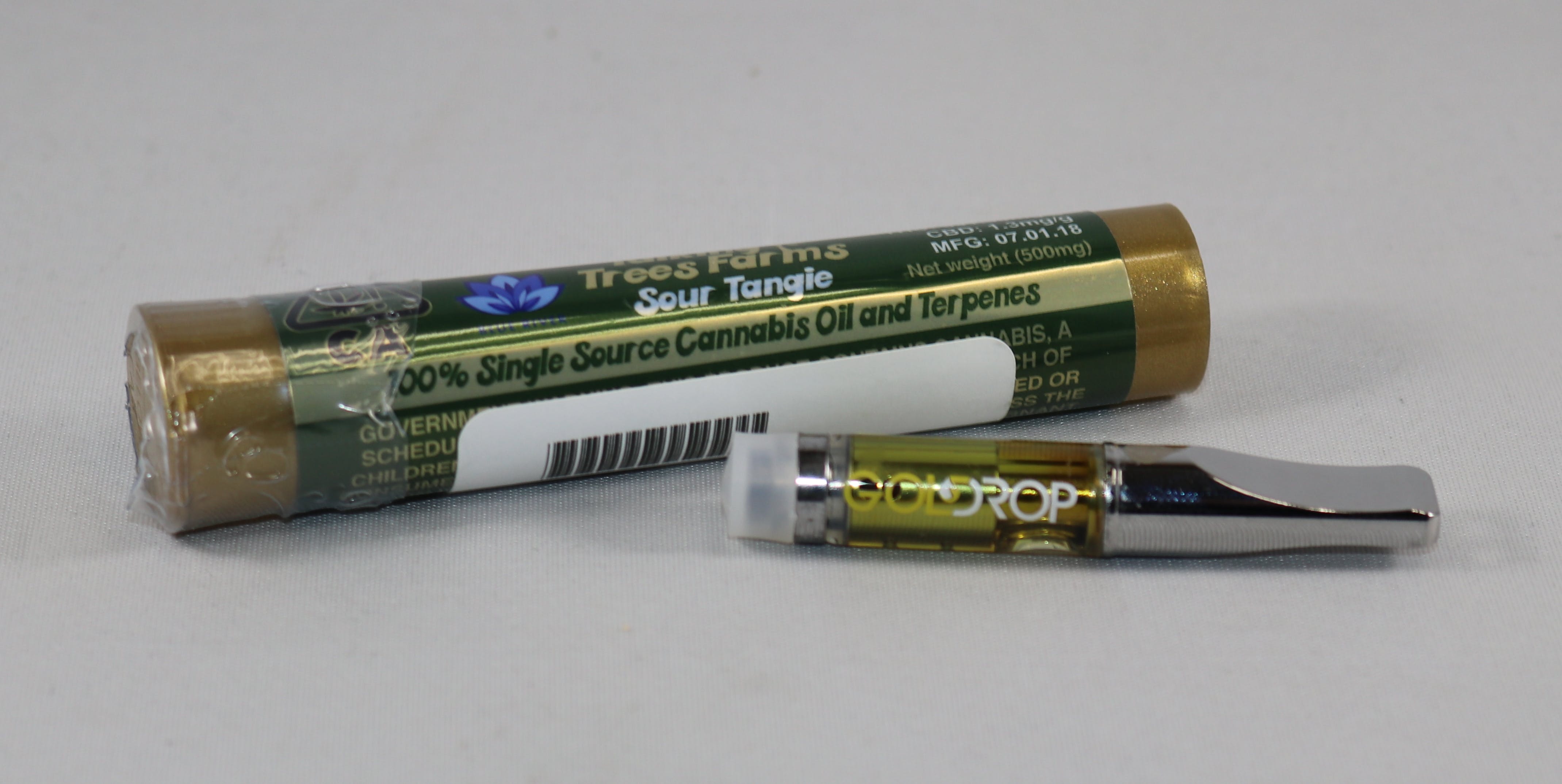 concentrate-sour-tangie-cartridges-by-talking-trees-farms-gold-drop
