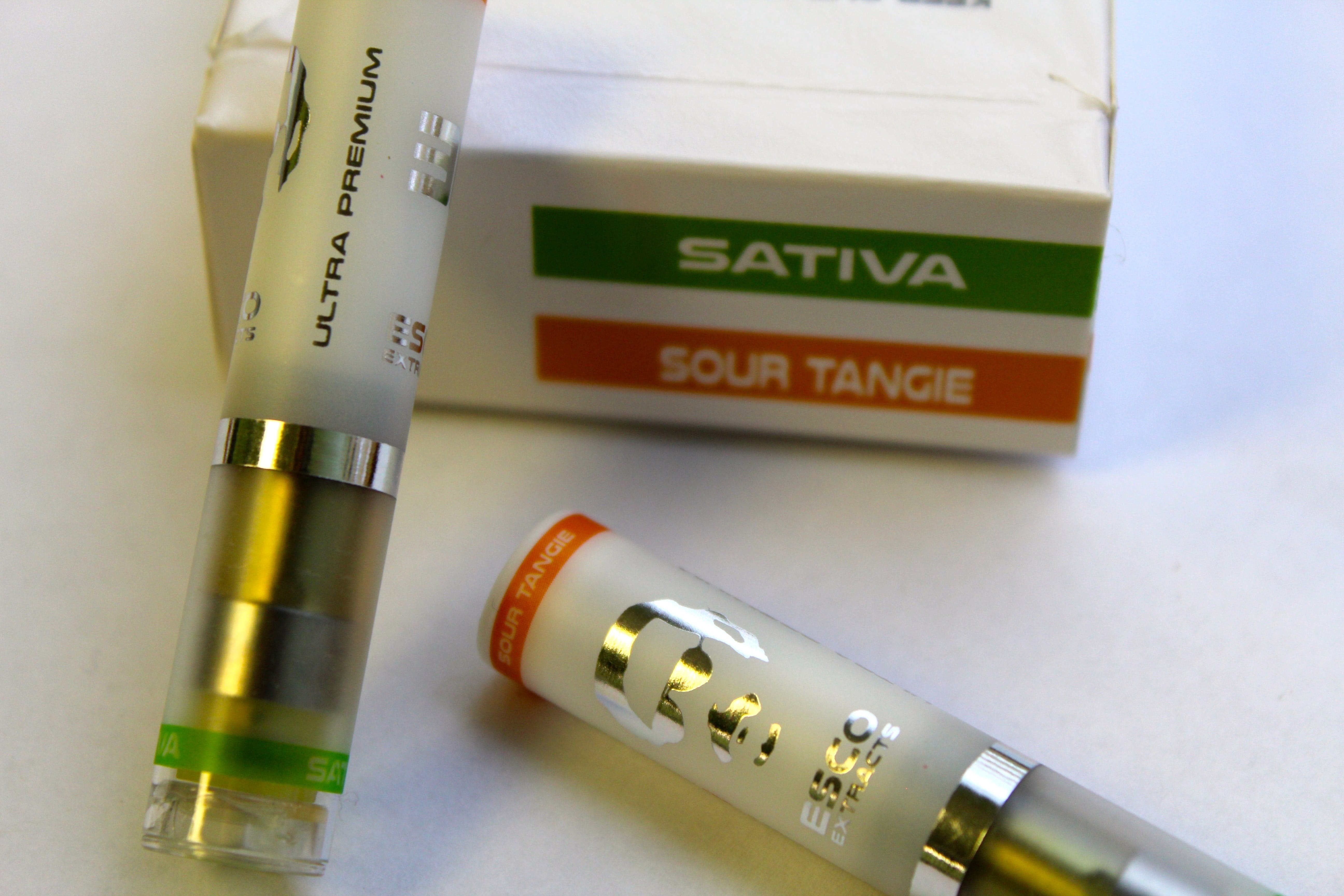 concentrate-sour-tangie-esco-extracts-distillate-cartridge-5ml
