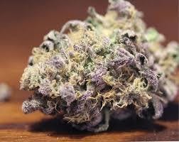 marijuana-dispensaries-the-high-note-west-in-los-angeles-strawberry-diesel