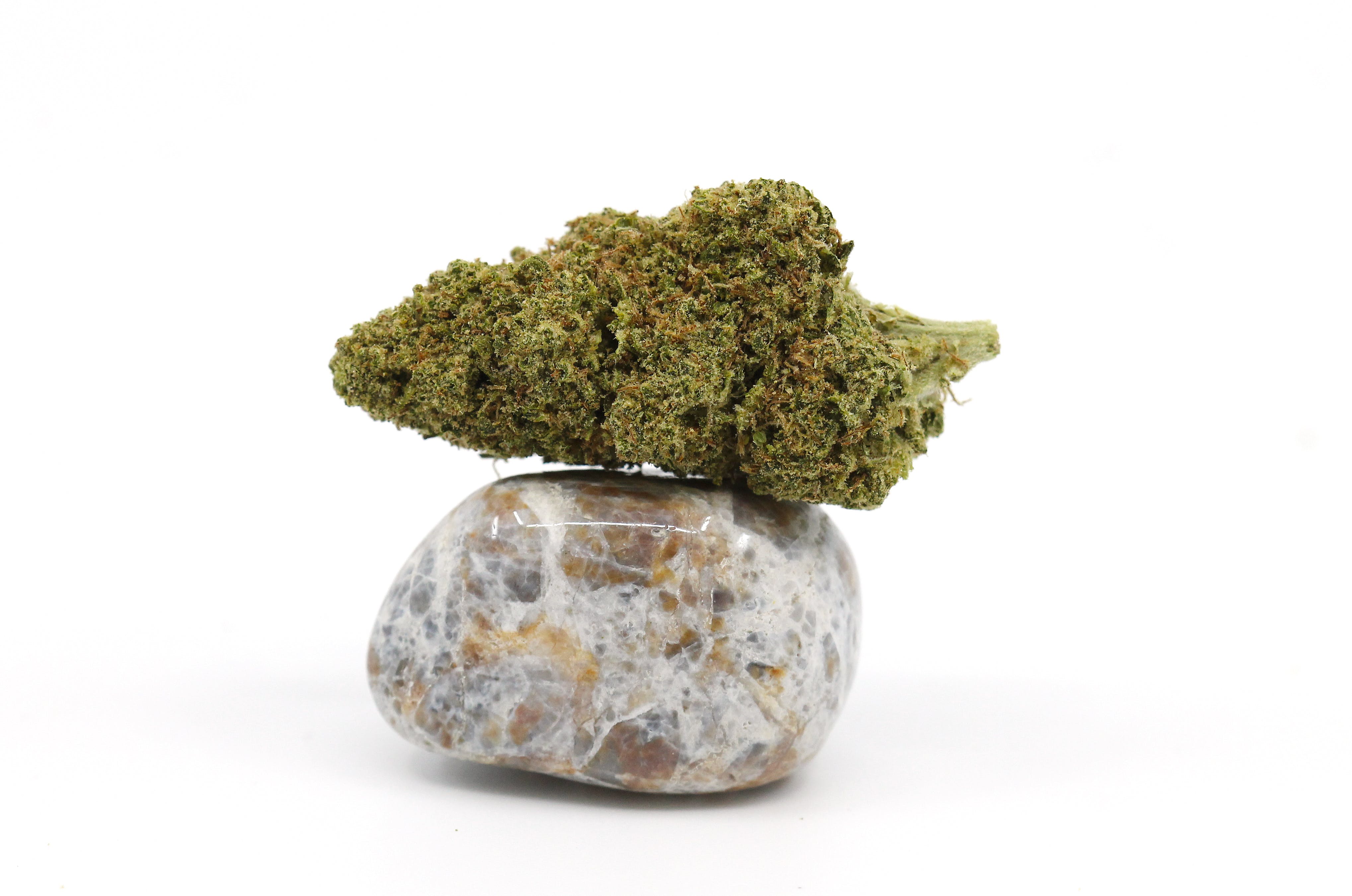 marijuana-dispensaries-forever-green-in-fallbrook-super-sour-diesel