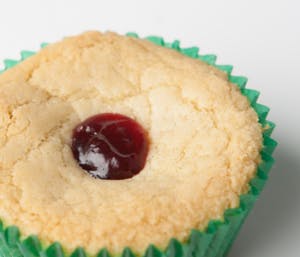 edible-sweet-grass-peanut-butter-a-jelly-cup-bites-60mg