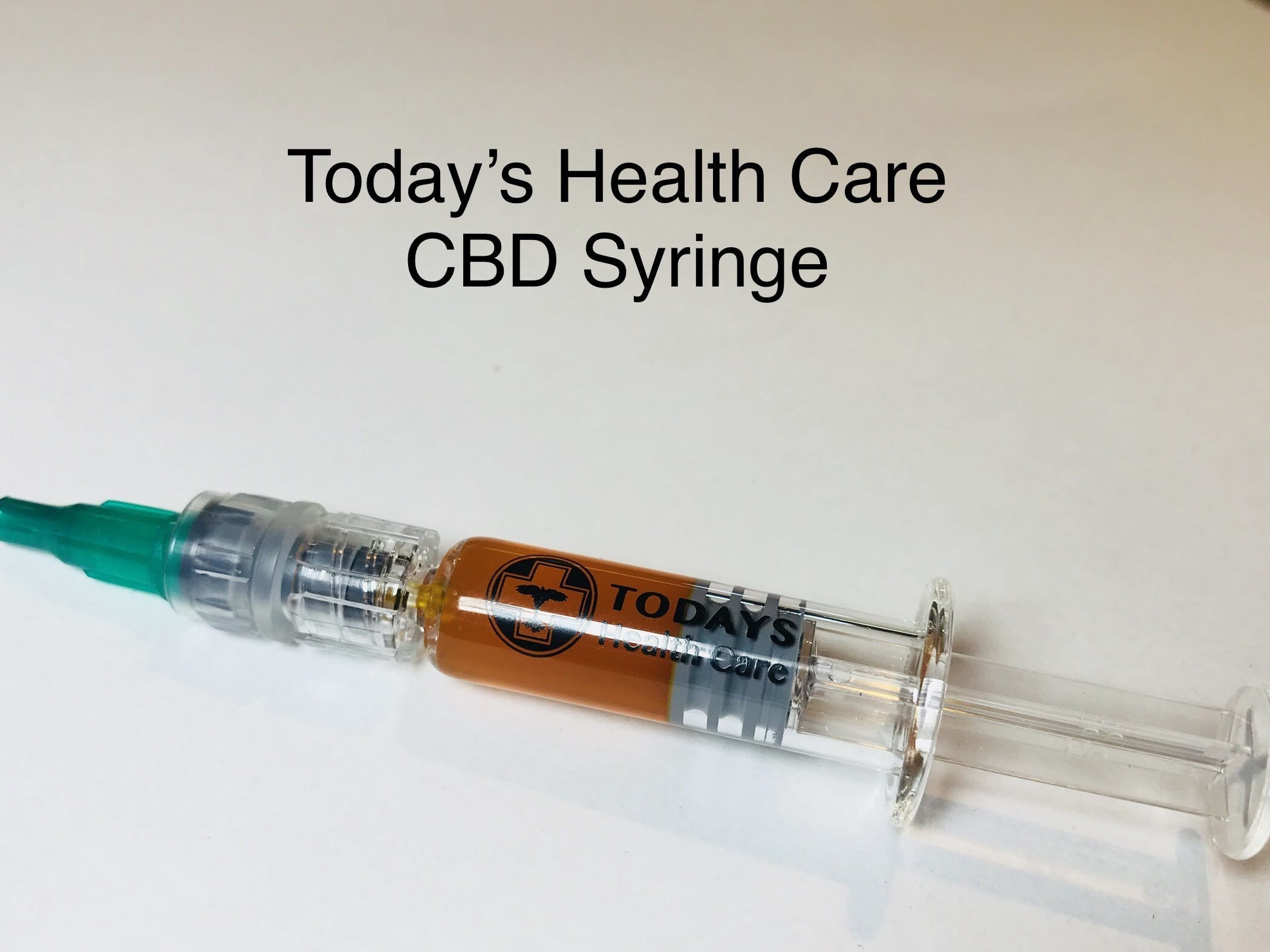 marijuana-dispensaries-the-green-source-lll-in-colorado-springs-thc-cbd-oil-syringe-in-house