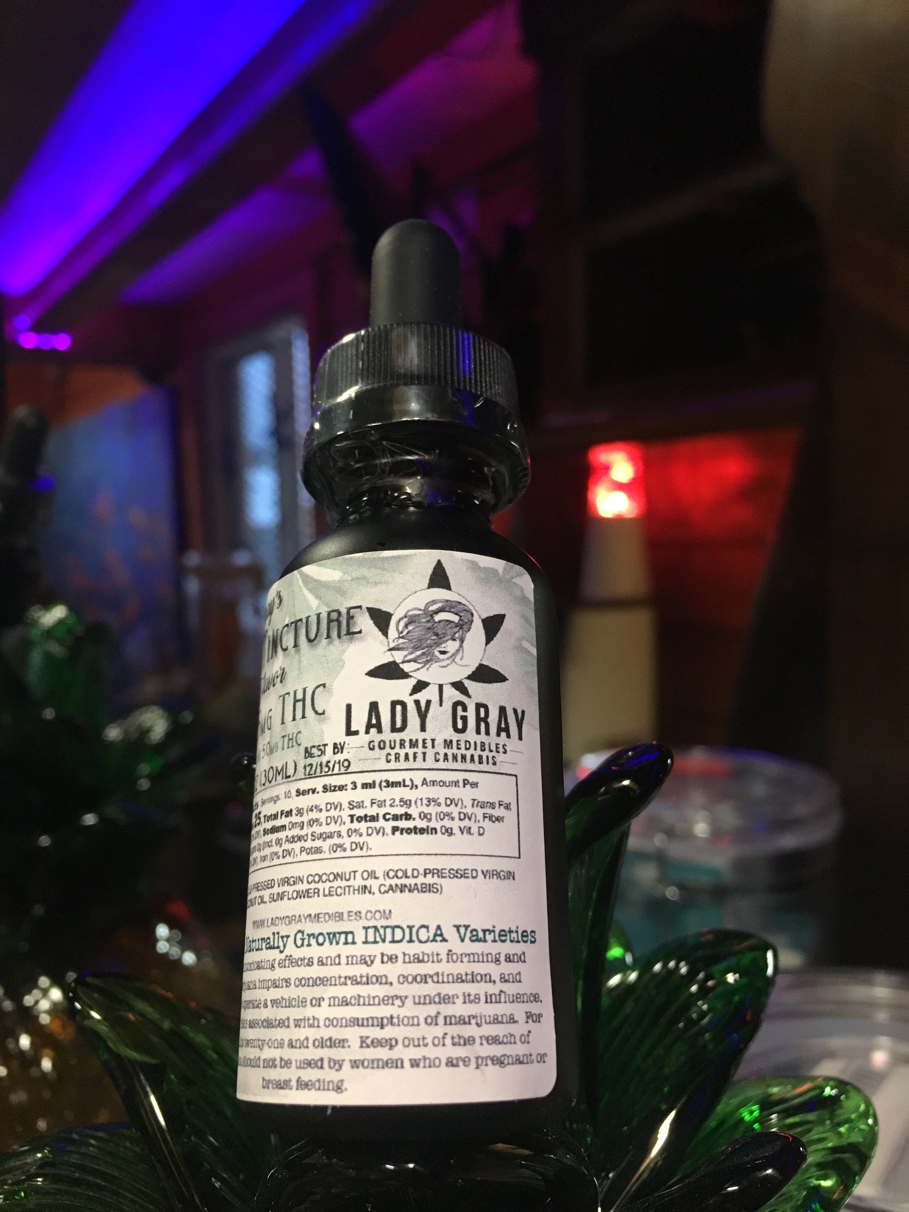 edible-thc-tincture-drops-by-lady-gray