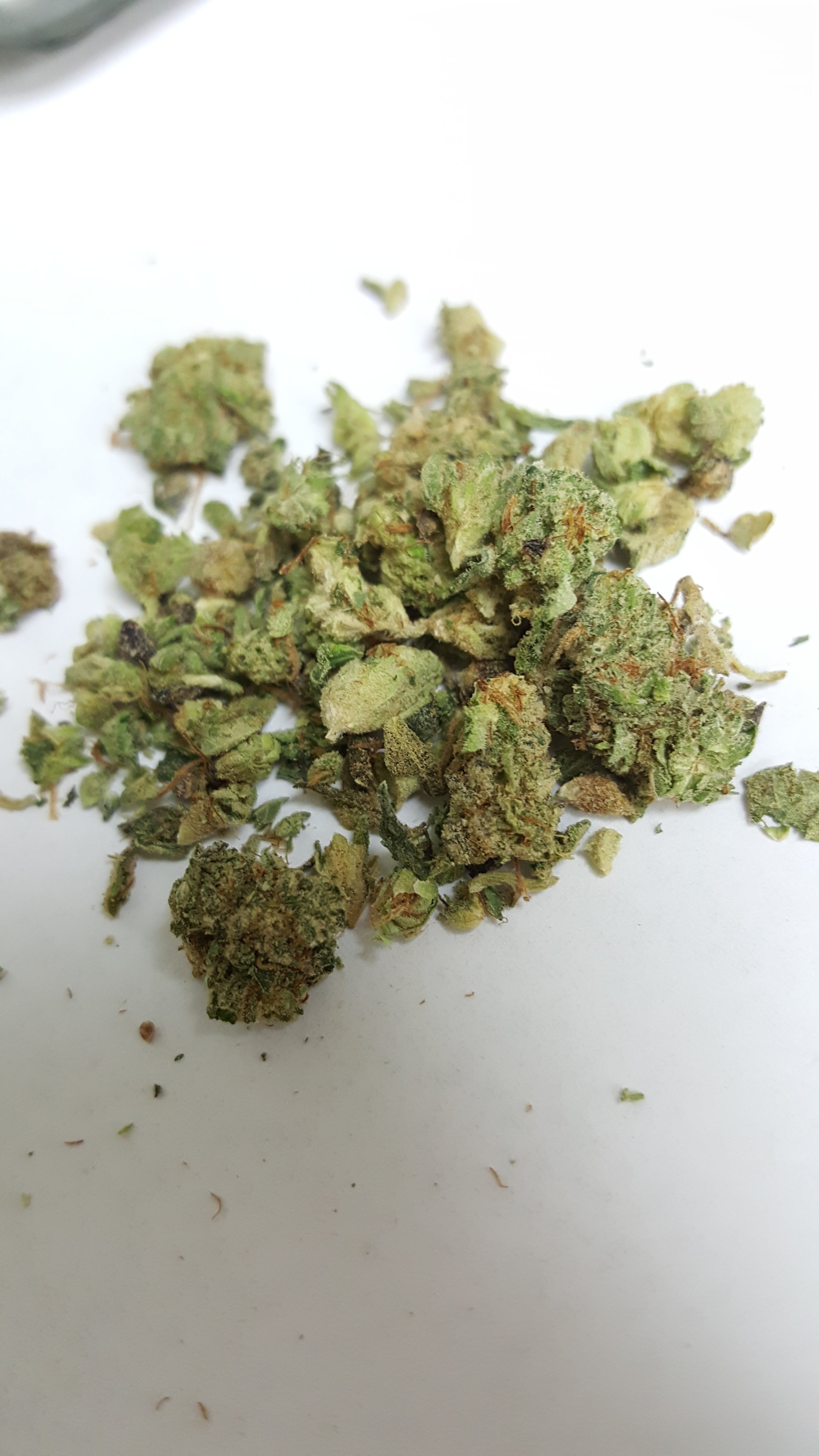 marijuana-dispensaries-2435-e-orangethorpe-ave-fullerton-top-nug-shake-sativa