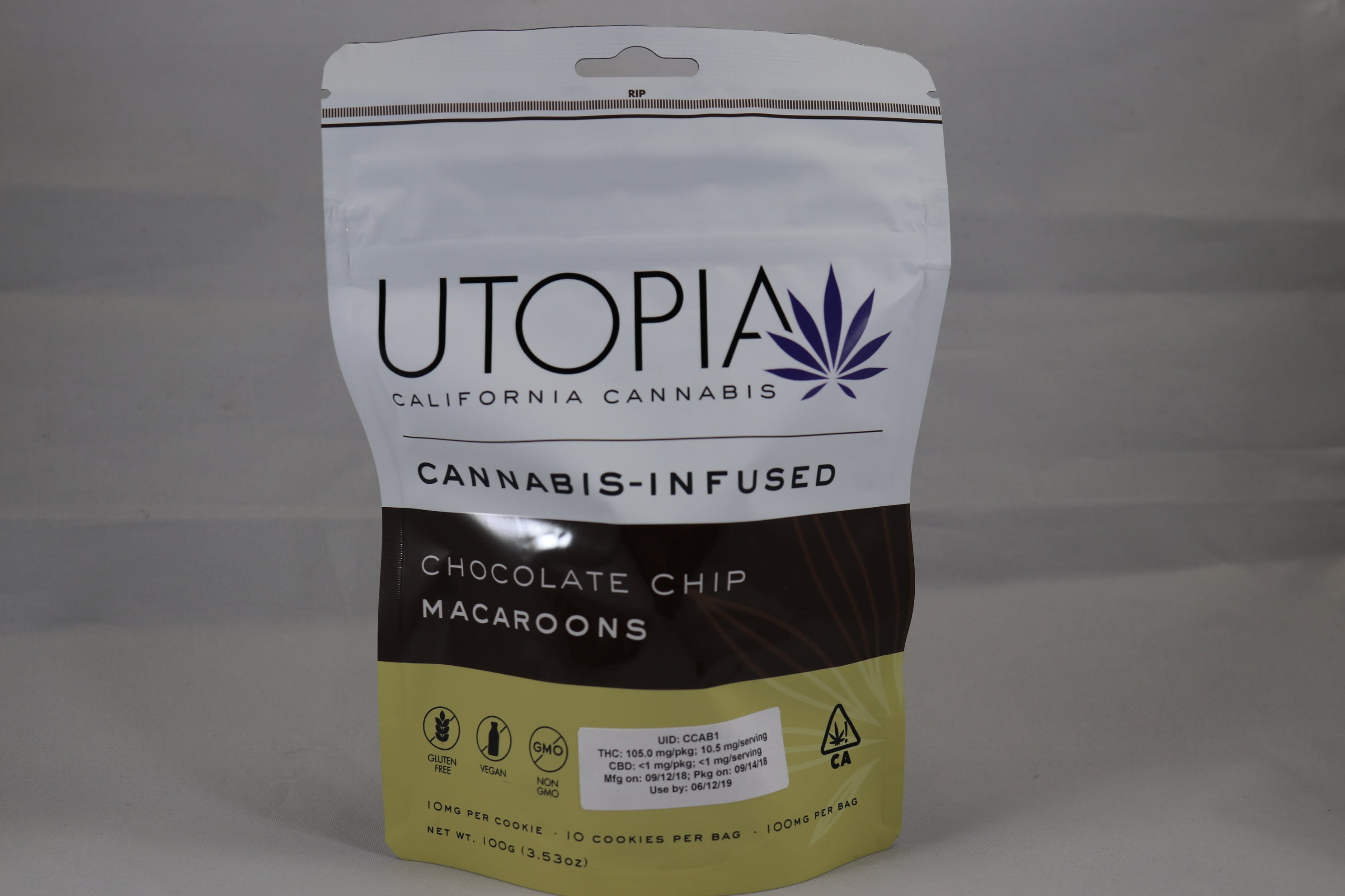 edible-utopia-chocolate-chip-macaroons-100-mg