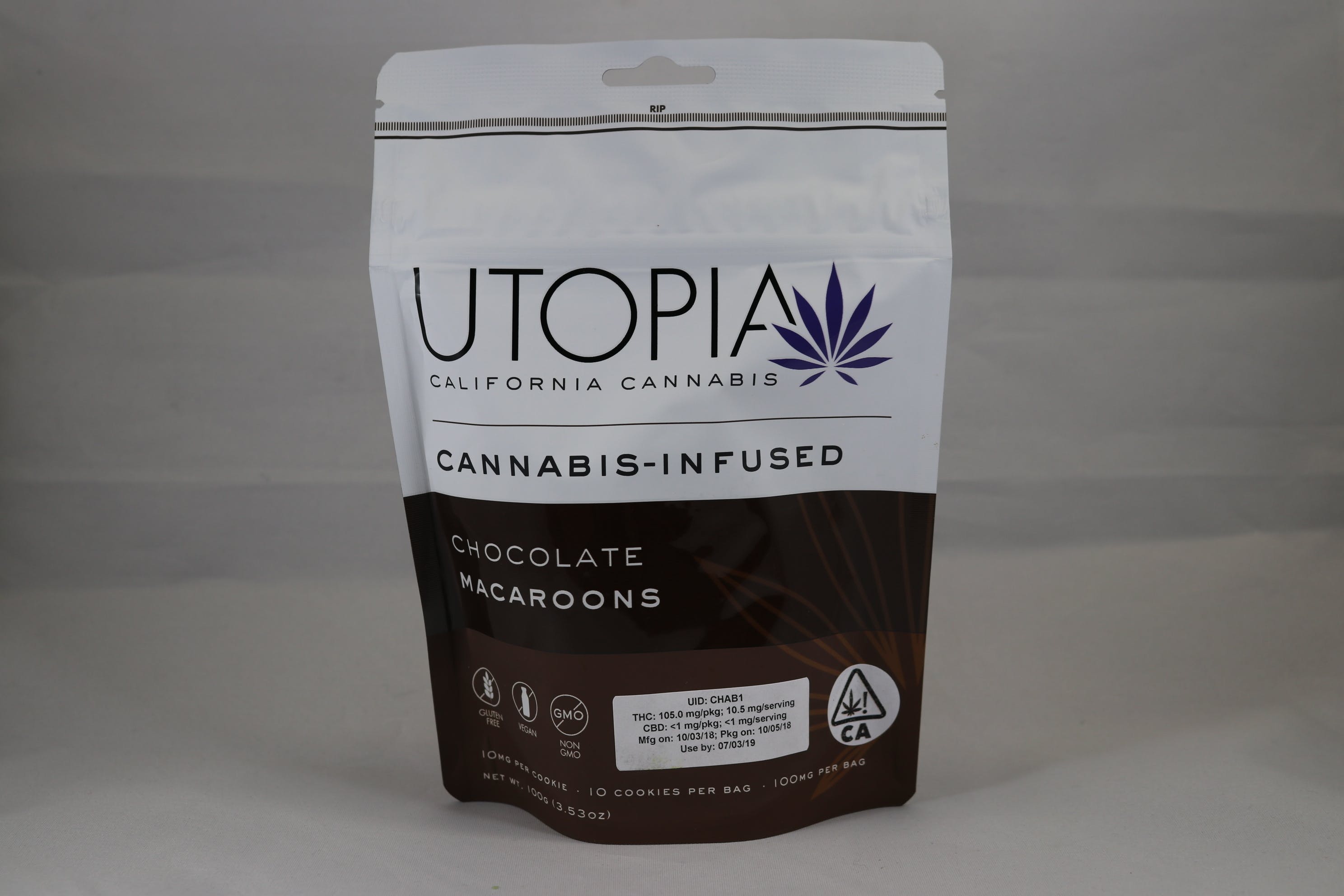 edible-utopia-chocolate-macaroons-100-mg