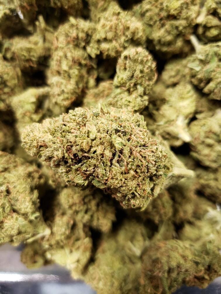 marijuana-dispensaries-mr-green-may-in-oklahoma-city-vortex