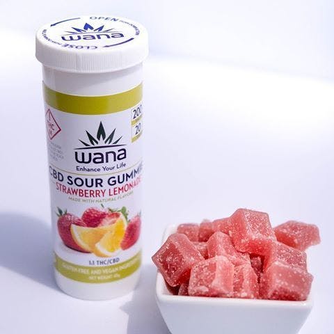 Wana Sour Gummies - Strawberry Lemonade 1:1 THC/CBD