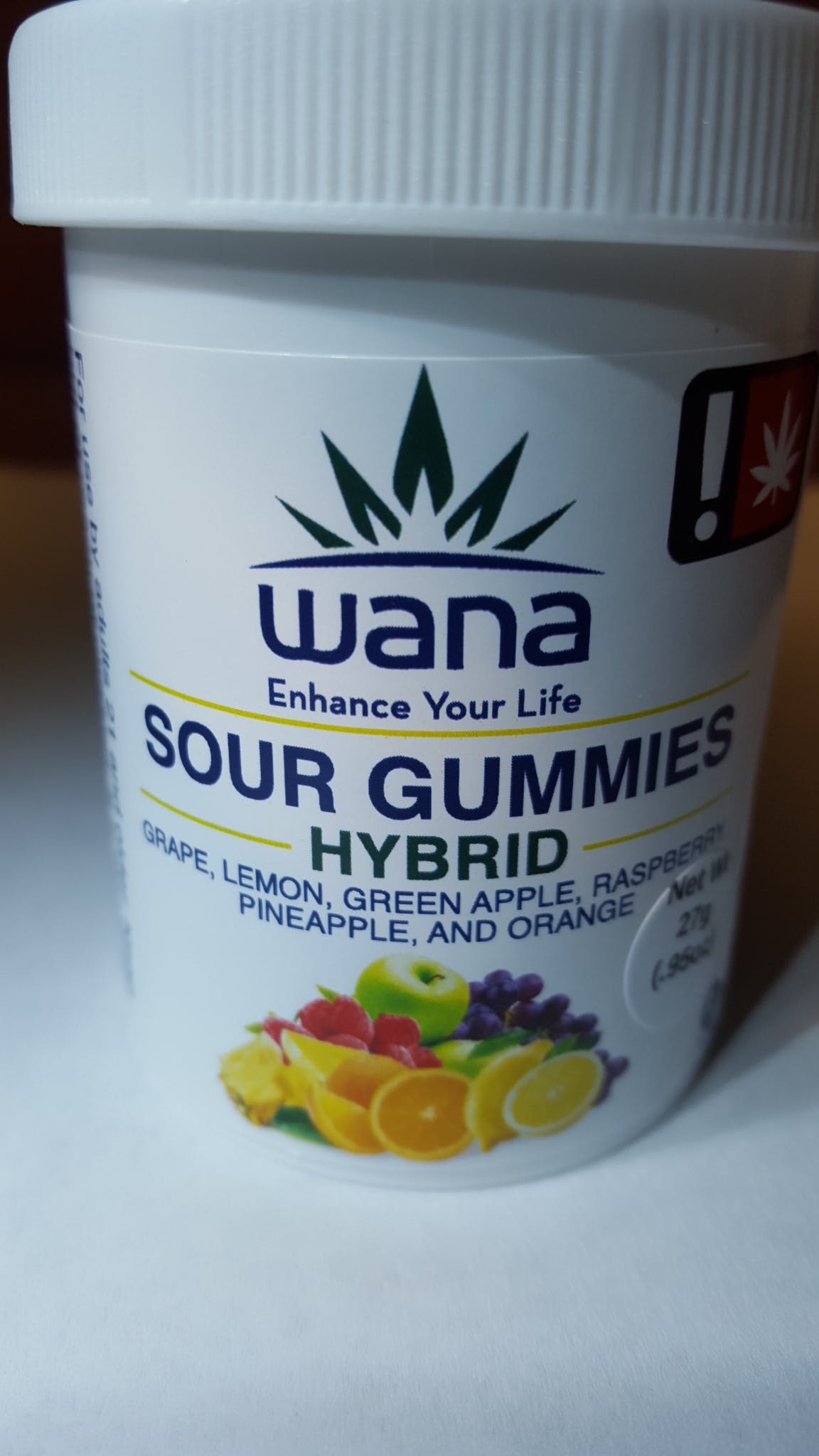 edible-wana-sour-hybrid-gummies-230948