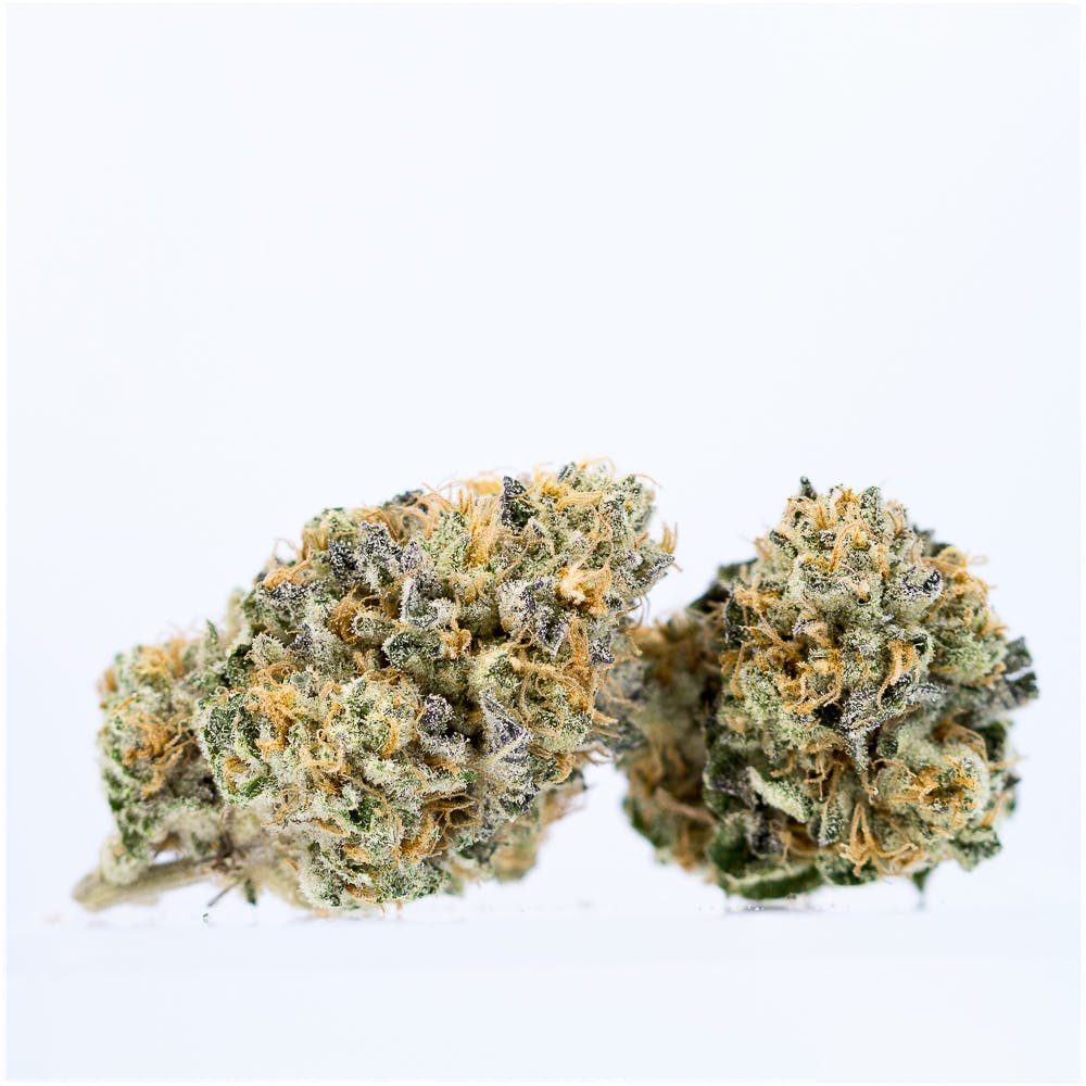 marijuana-dispensaries-318-queenston-rd-hamilton-white-tahoe-cookies-by-cdh-genetics