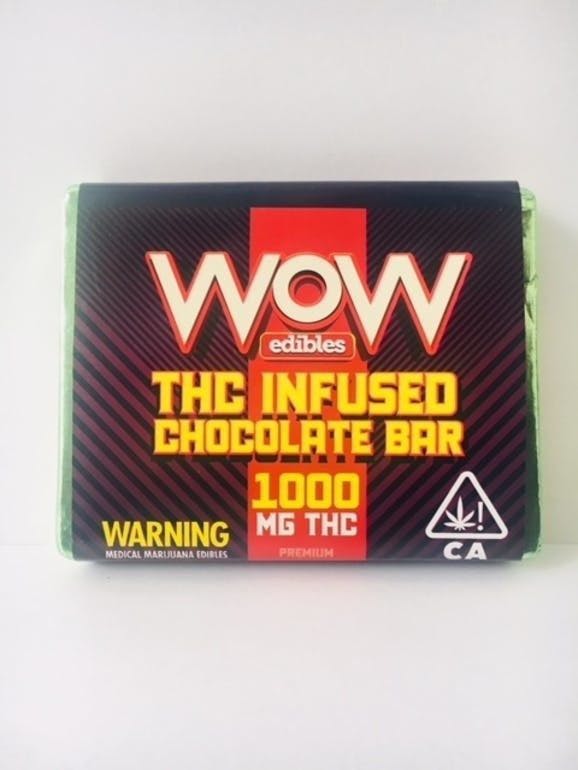edible-wow-1-2c000-mg-chocolate-bar