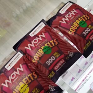 WOW SOURBELTS 300 MG STRAWBERRY SOUR BELTS